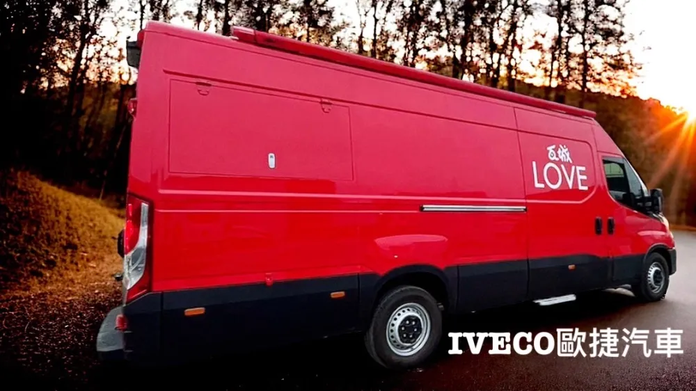 瓦城泰式料理行動餐車－專業行動廚房