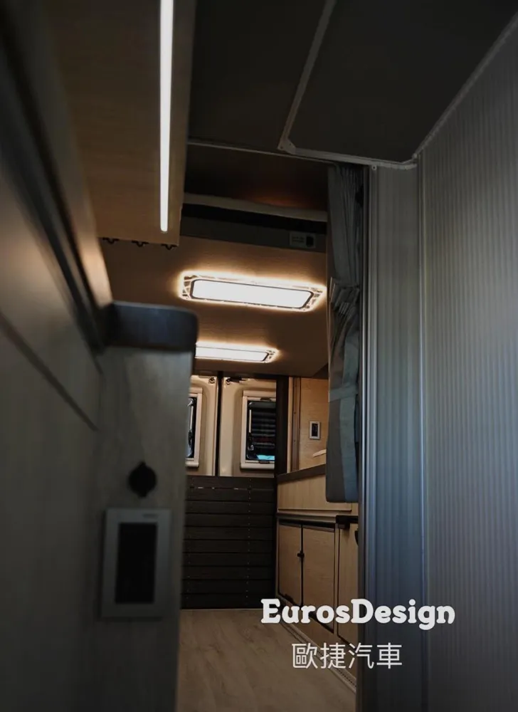 IVECO廂式露營車(長軸版)｜台中IVECO露營車｜台中露營車買賣