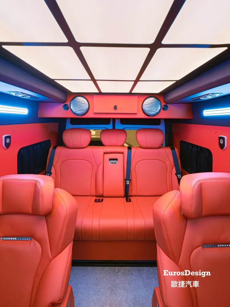 豪華保母車｜機場接送・商務客車應用