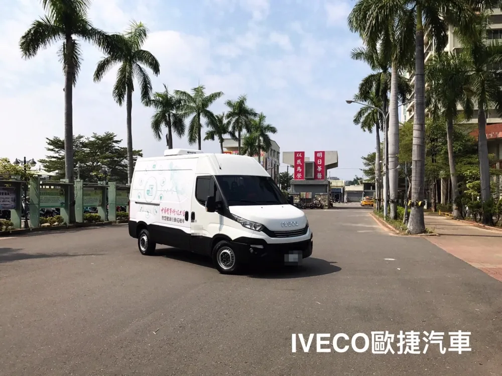 智慧醫療巡迴服務車體設計