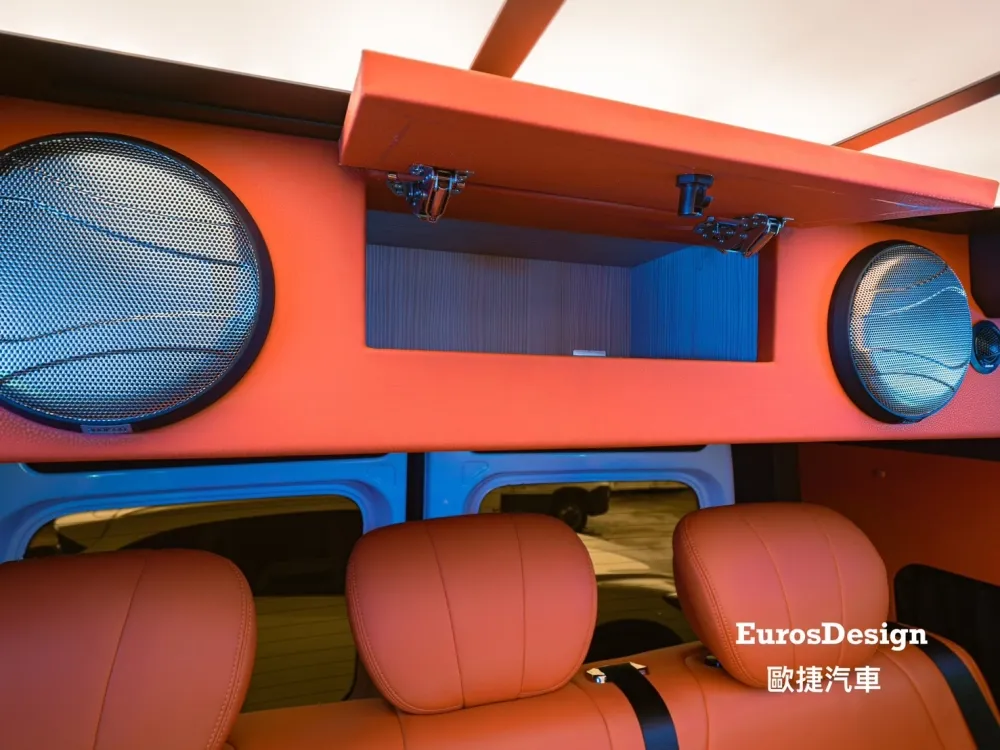 豪華保母車｜機場接送・商務客車應用