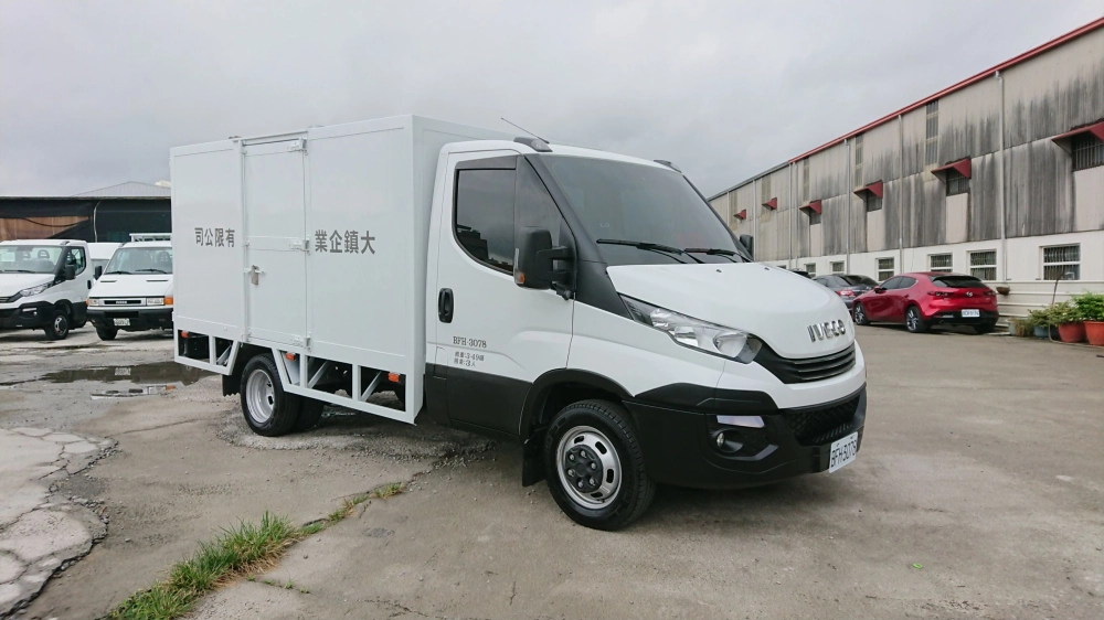 廂式貨車-寢具專賣物流車