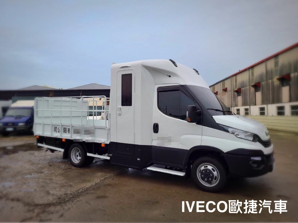 精密儀器-雙廂貨車