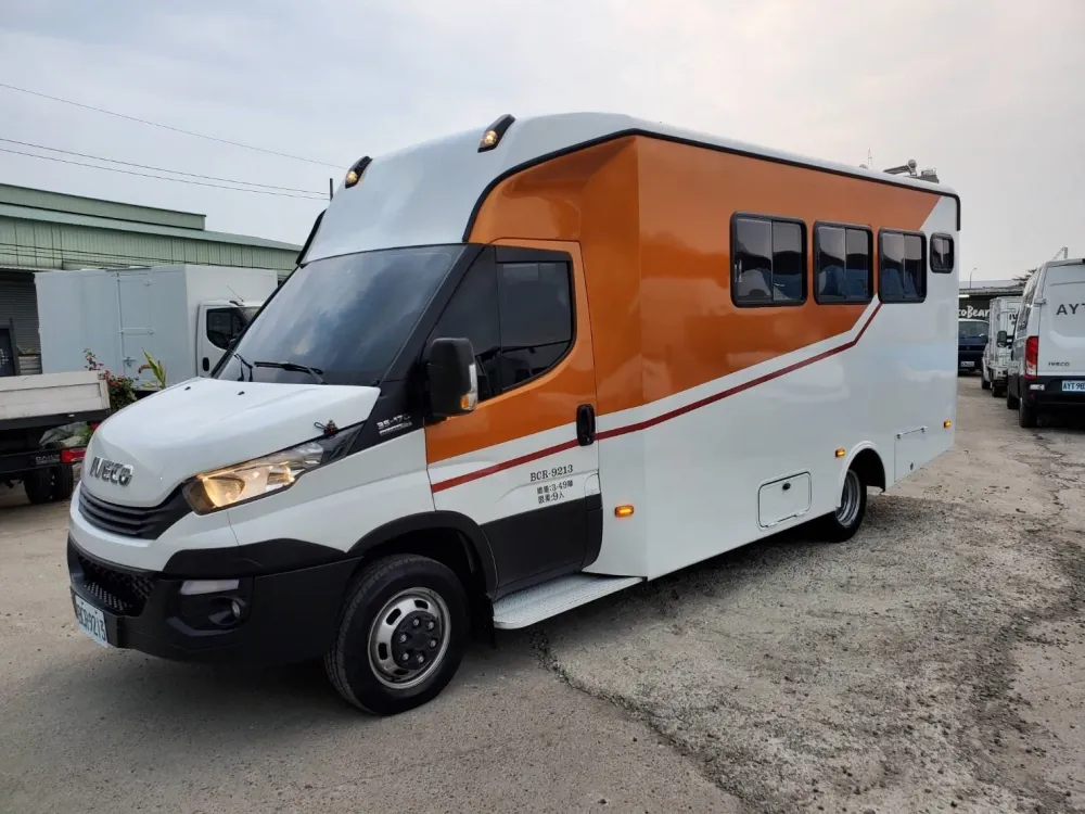 登山旅遊包車改裝｜台中露營車改裝廠｜烏日區露營車改裝廠