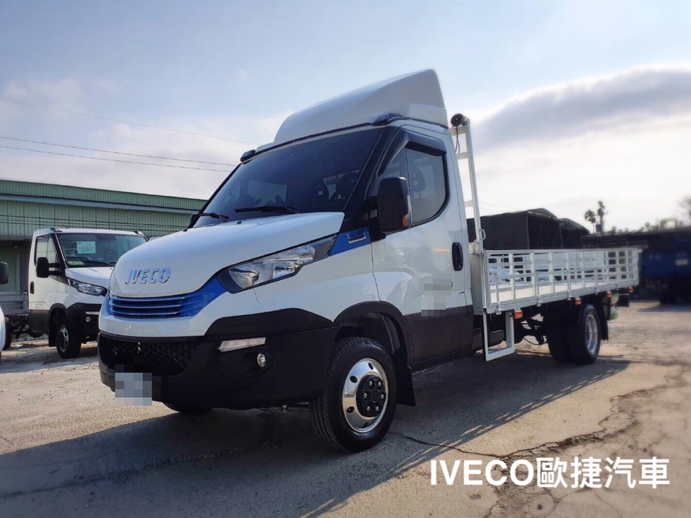 貨斗車廂-賽鴿運送車