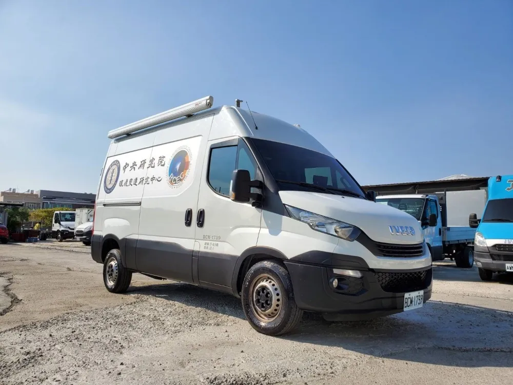 中央研究院-環境變遷研究中心行動實驗車