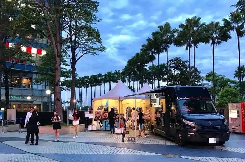 市集型美式龍蝦漢堡餐車