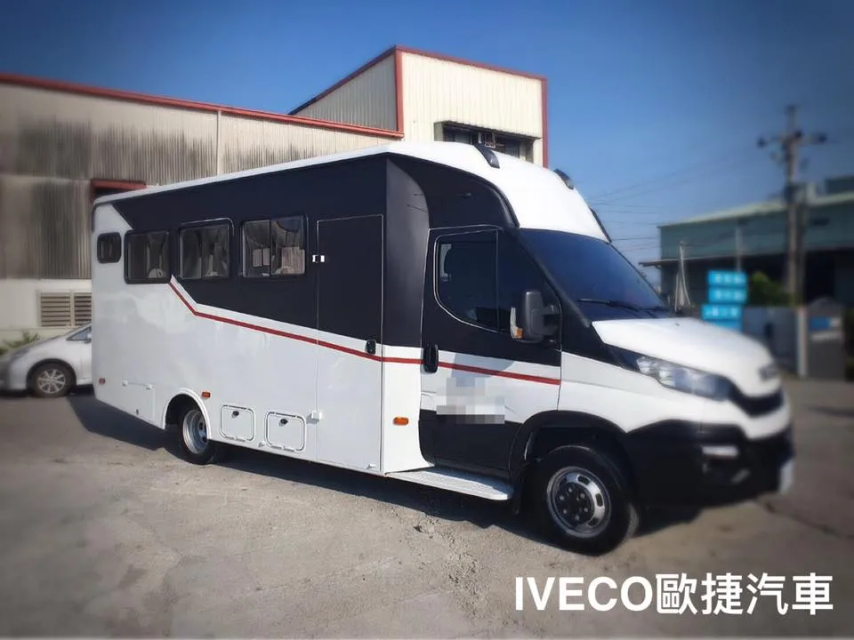 登山旅遊包車改裝｜台中露營車改裝廠｜烏日區露營車改裝廠