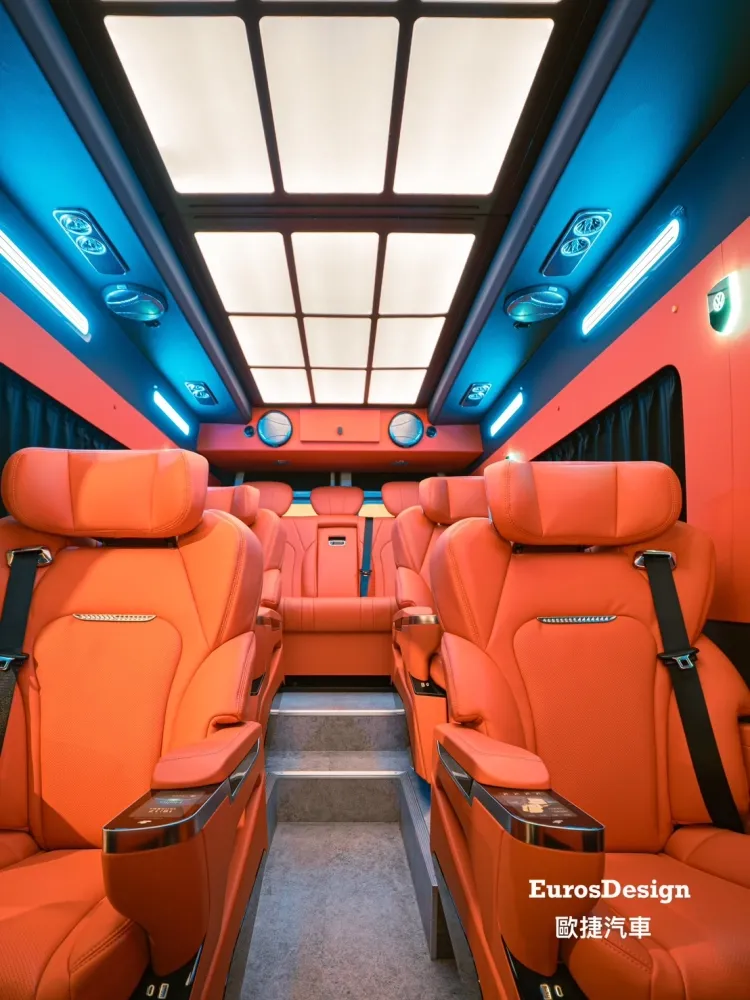 豪華保母車｜機場接送・商務客車應用