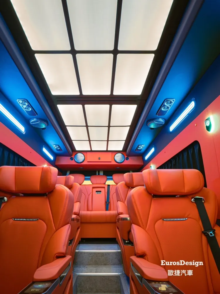 豪華保母車｜機場接送・商務客車應用