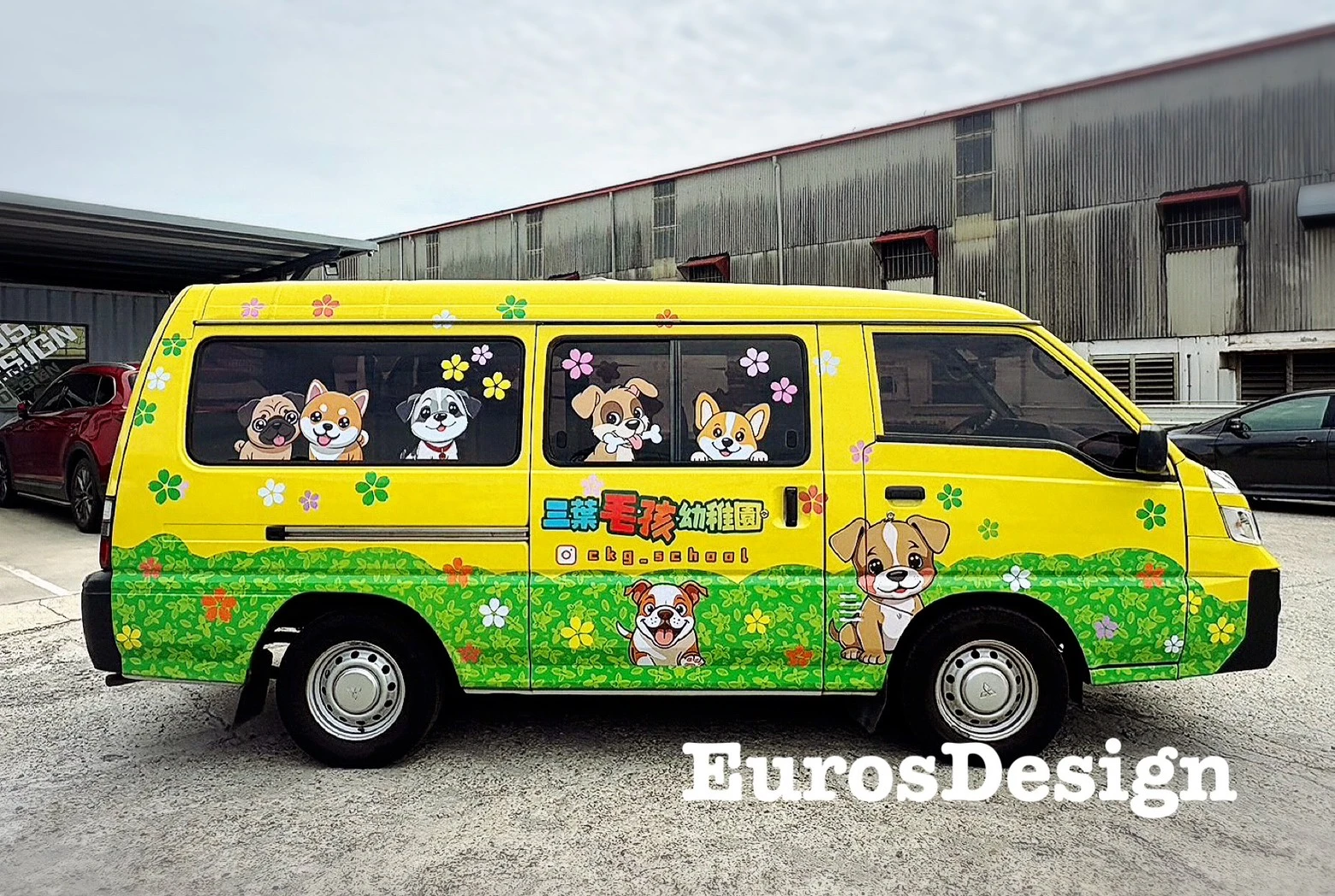 寵物接送車|毛孩娃娃車