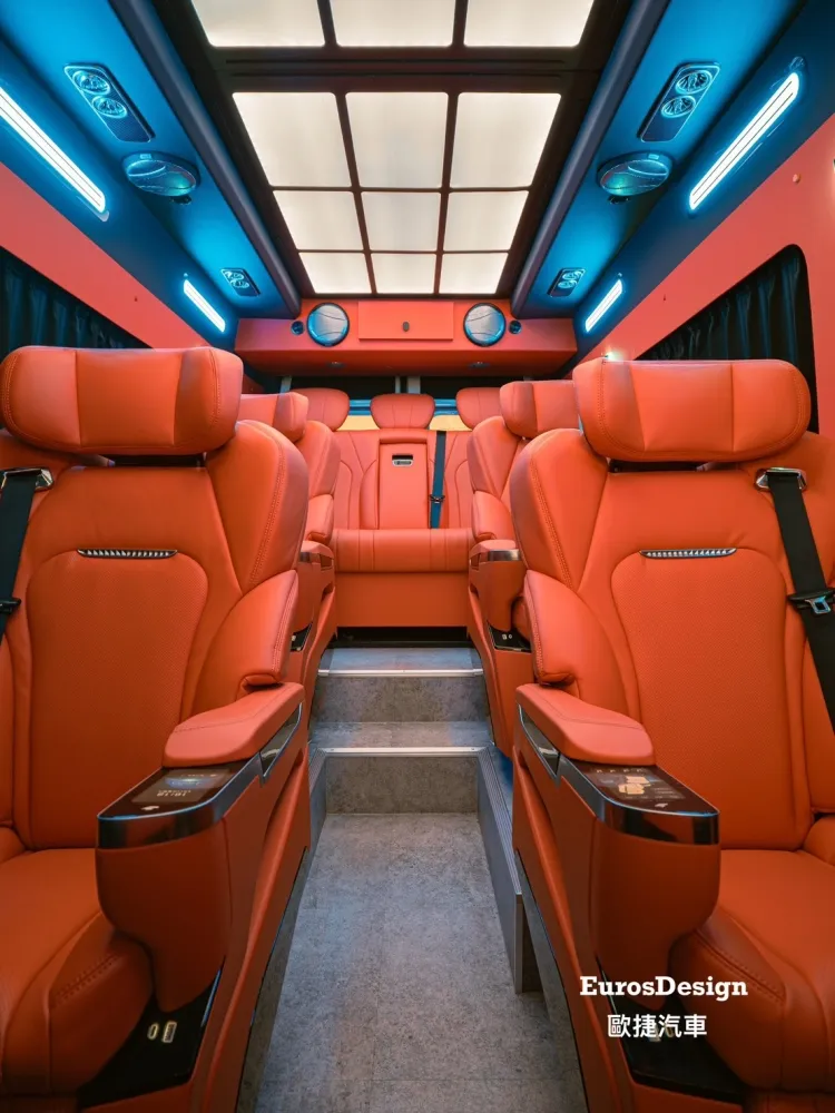 豪華保母車｜機場接送・商務客車應用