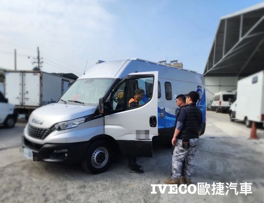 農業署水保局-行動式土石流偵測車車體改裝