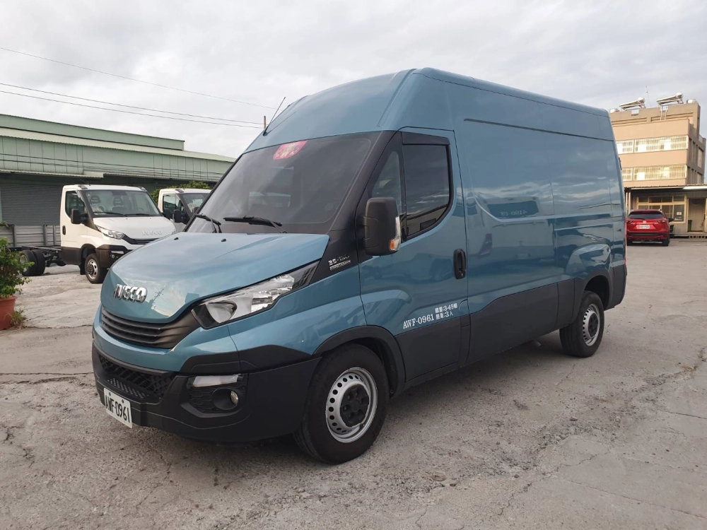 廂式貨車-生機飲食物流車