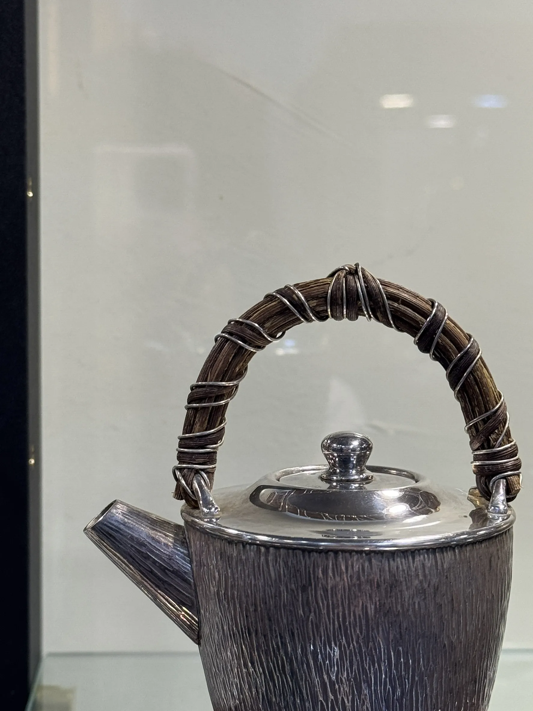 昭和時期 尚美堂作 藤把燻紫砲口 純銀急須