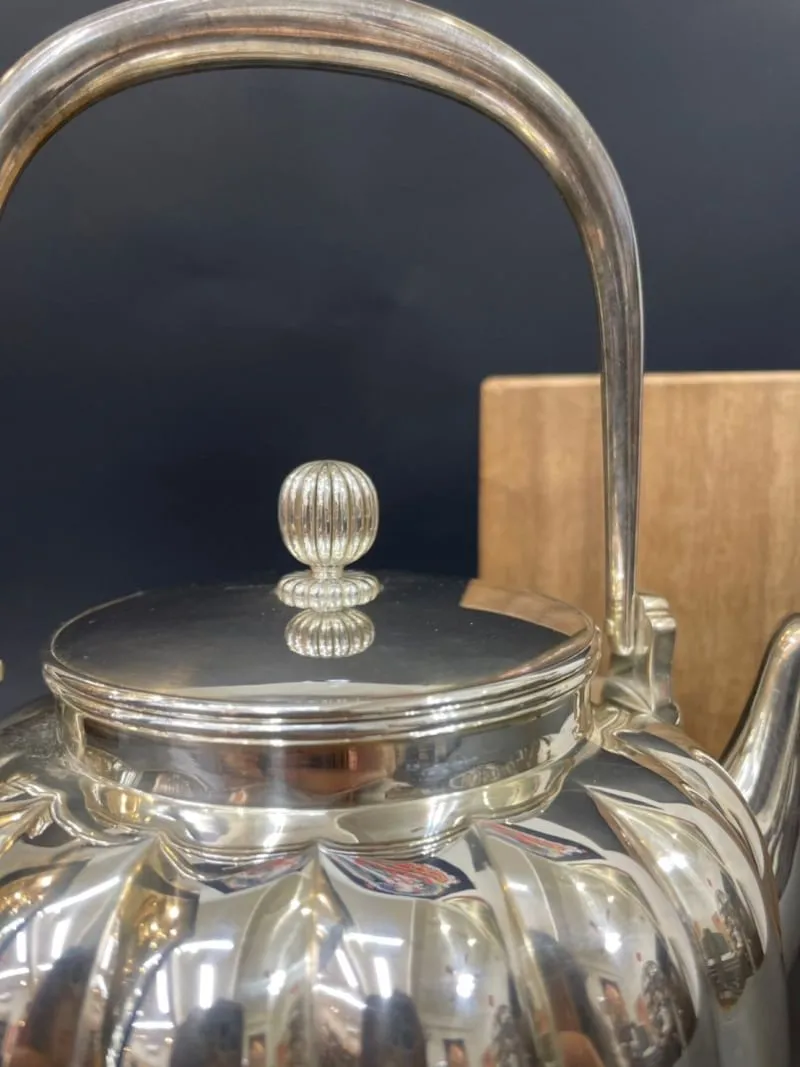 長養齋 宗光好 菊型純銀湯沸