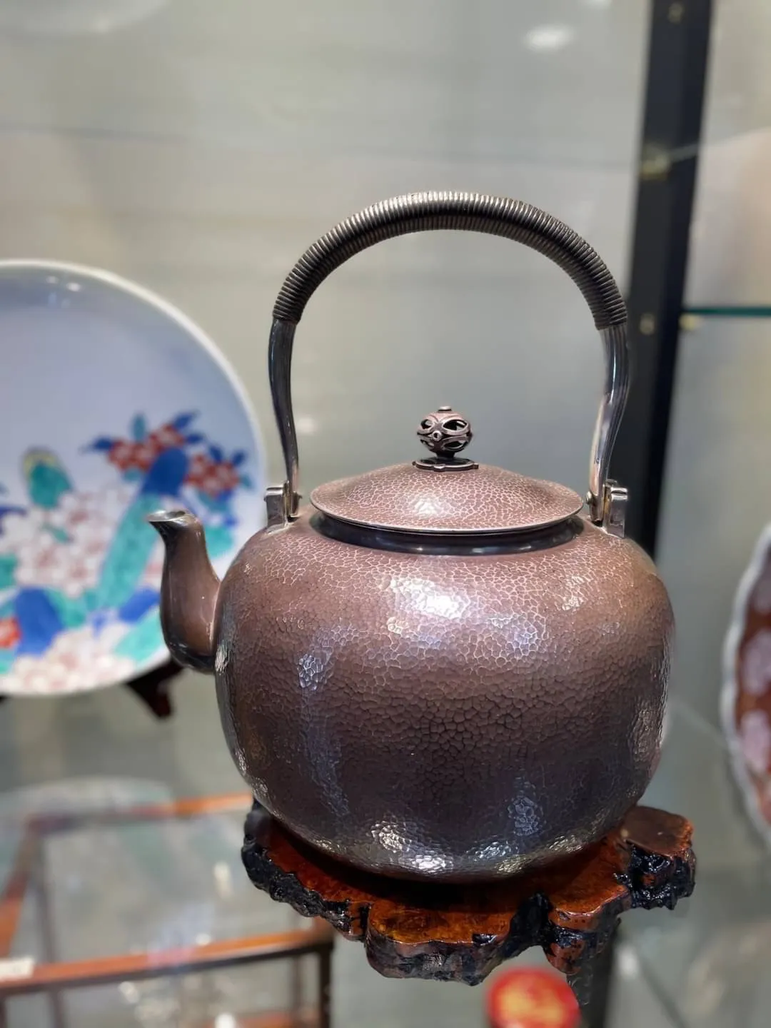 青松堂作 燻紫搥目純銀大湯沸