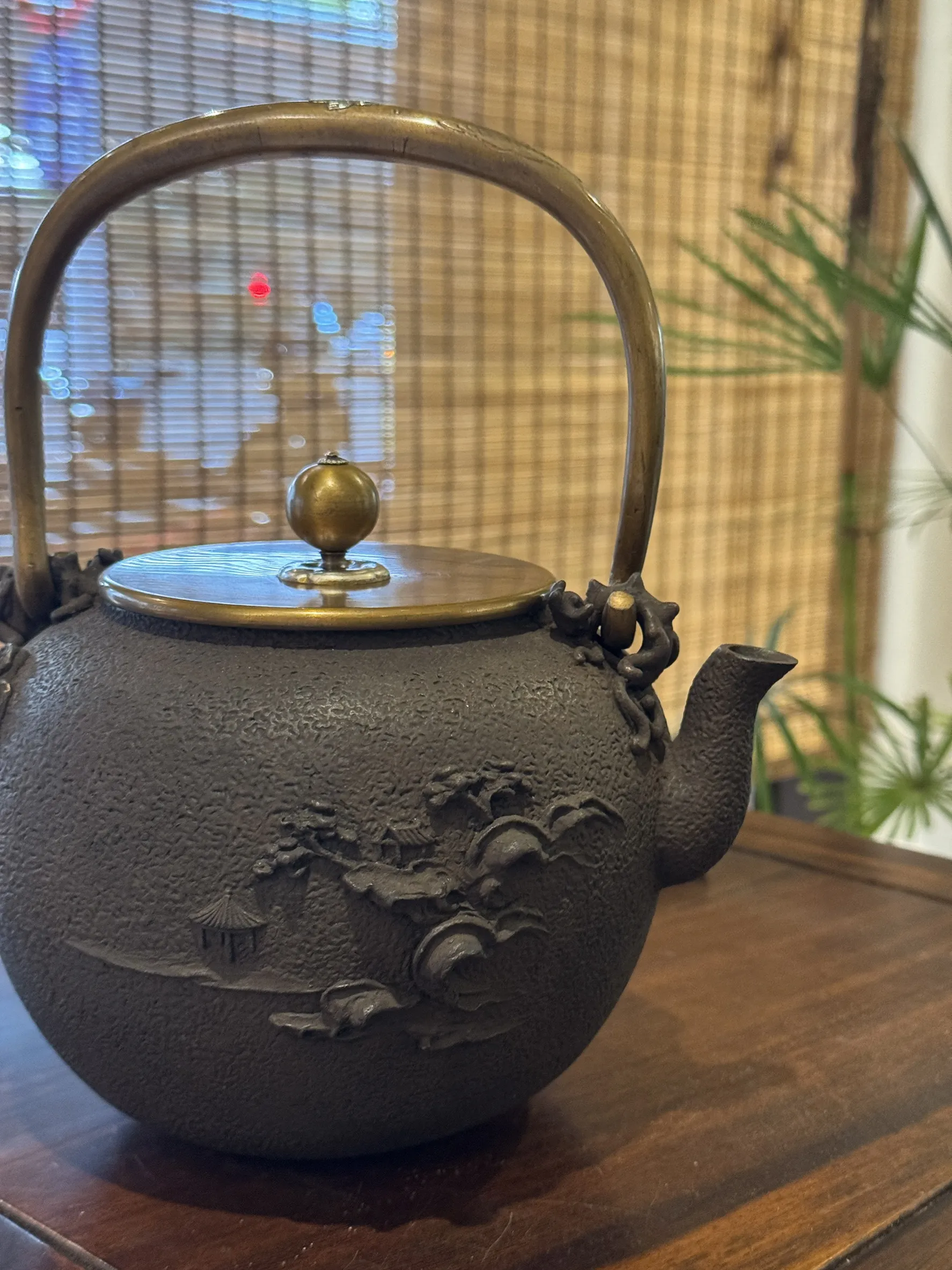 龜文堂堂主 波多野正平作 溪山觀月圖 老鐵壺