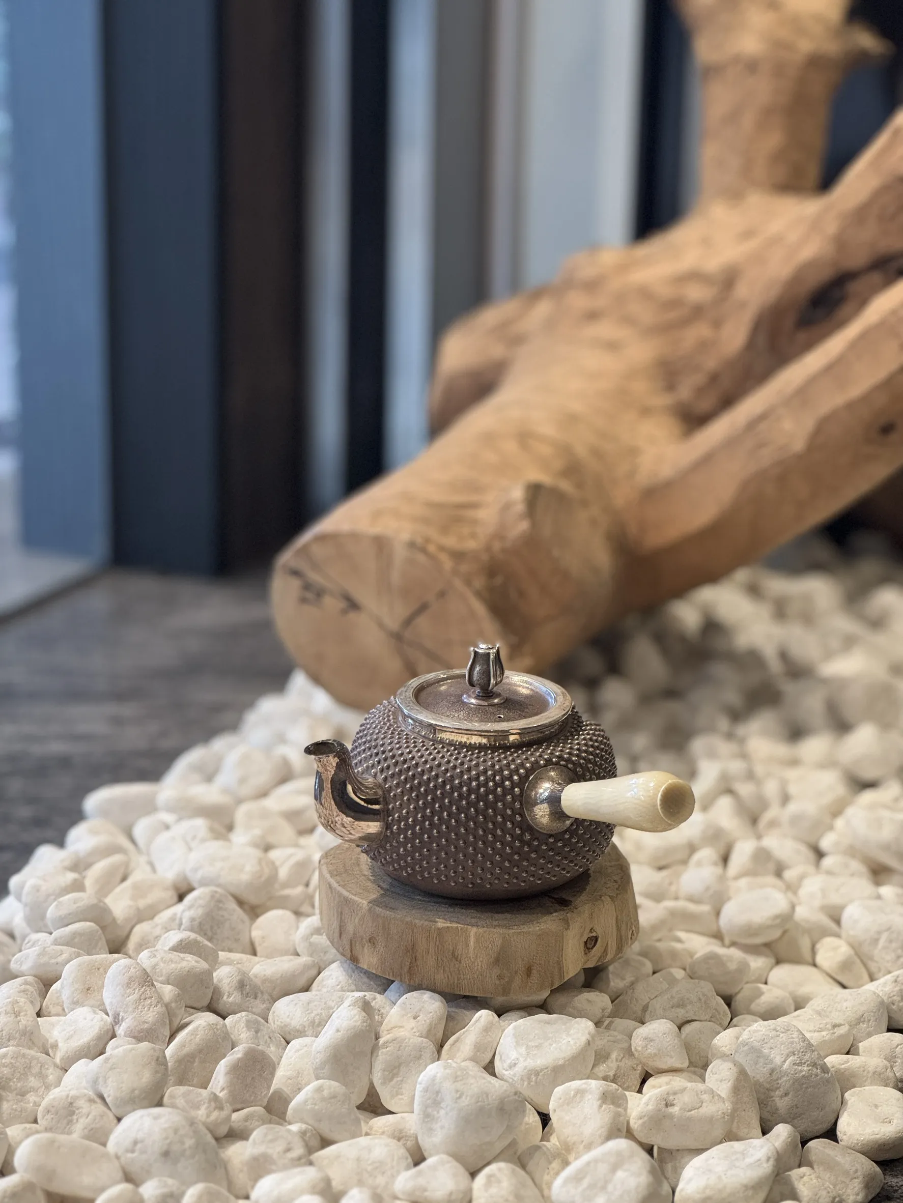 佐久間厚 燻紫霰打 純銀牙把急須