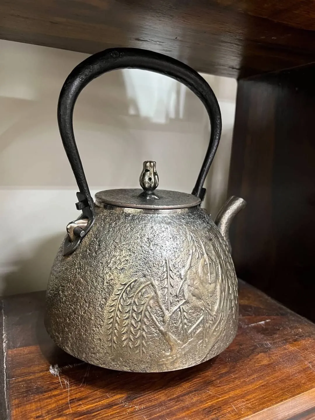 三嚴堂 柳樹鶴尾垂形砂鐵壺