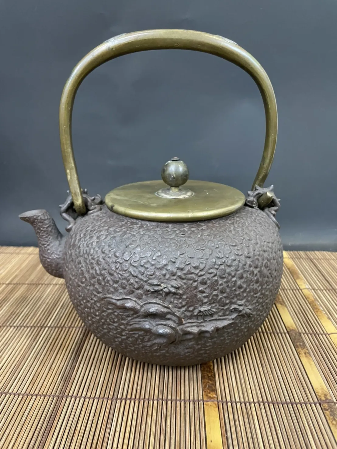 龜文堂 波千鳥家嵌銀老鐵瓶