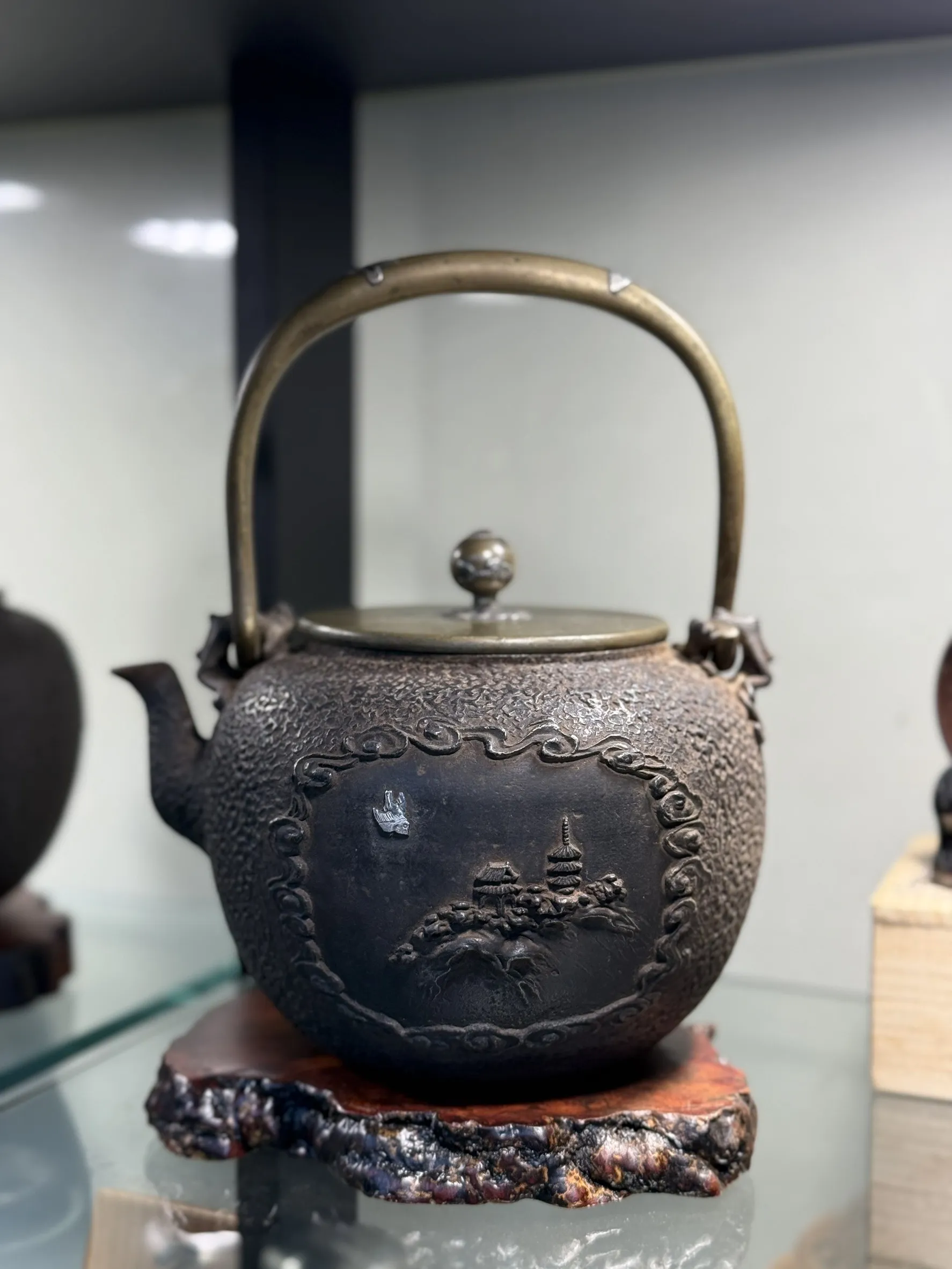 明治末期 龜文堂造 銀象嵌月夜樓閣湖景