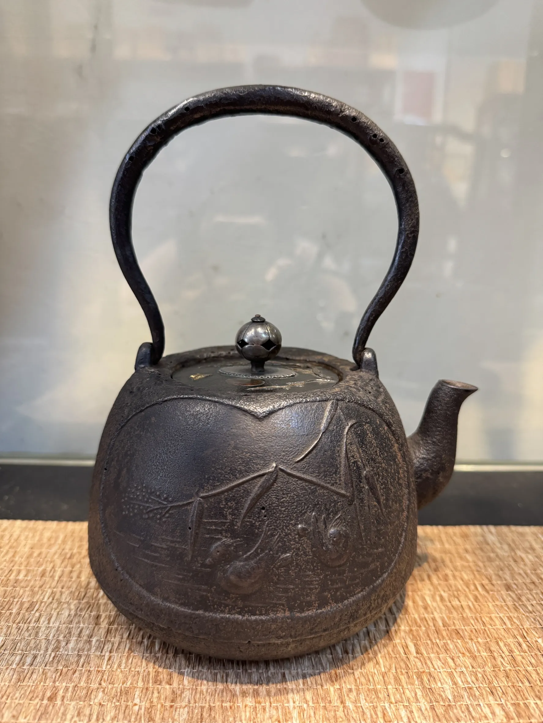 明治時期 刀顎蓋 湖景鴛鴦蝴蝶 盛岡鈴木造 老鐵瓶