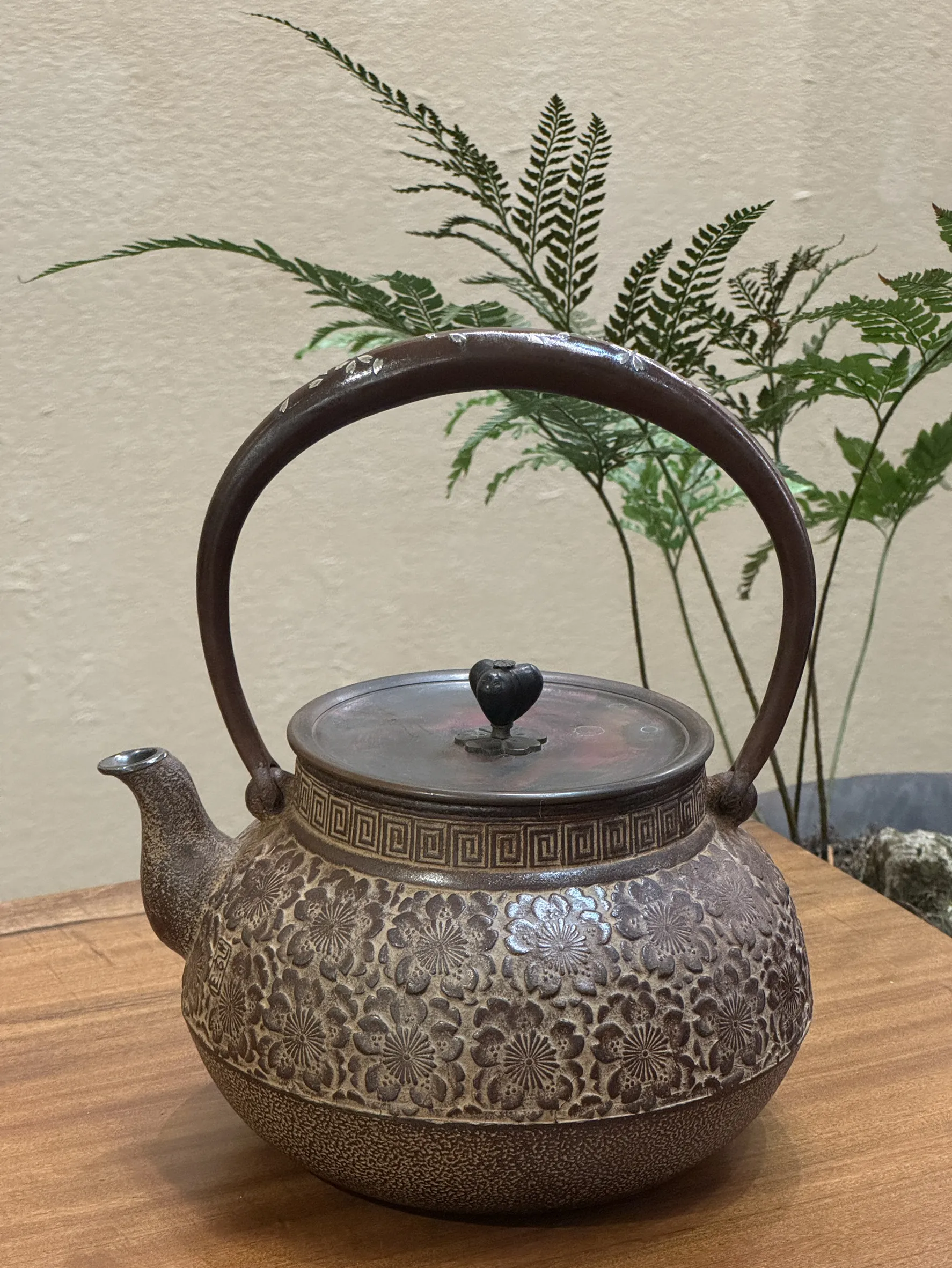 橫倉嘉山 櫻滿開 嵌銀花落把銀口