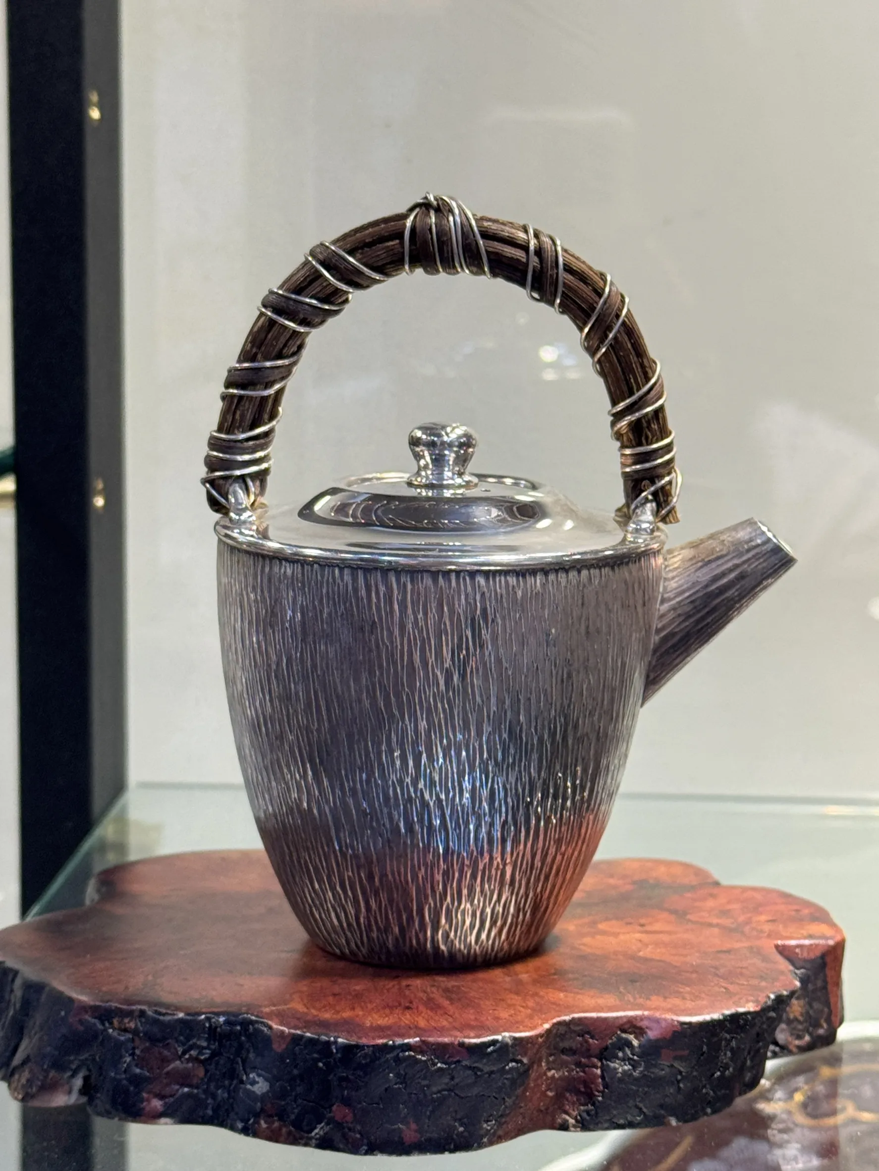 昭和時期 尚美堂作 藤把燻紫砲口 純銀急須