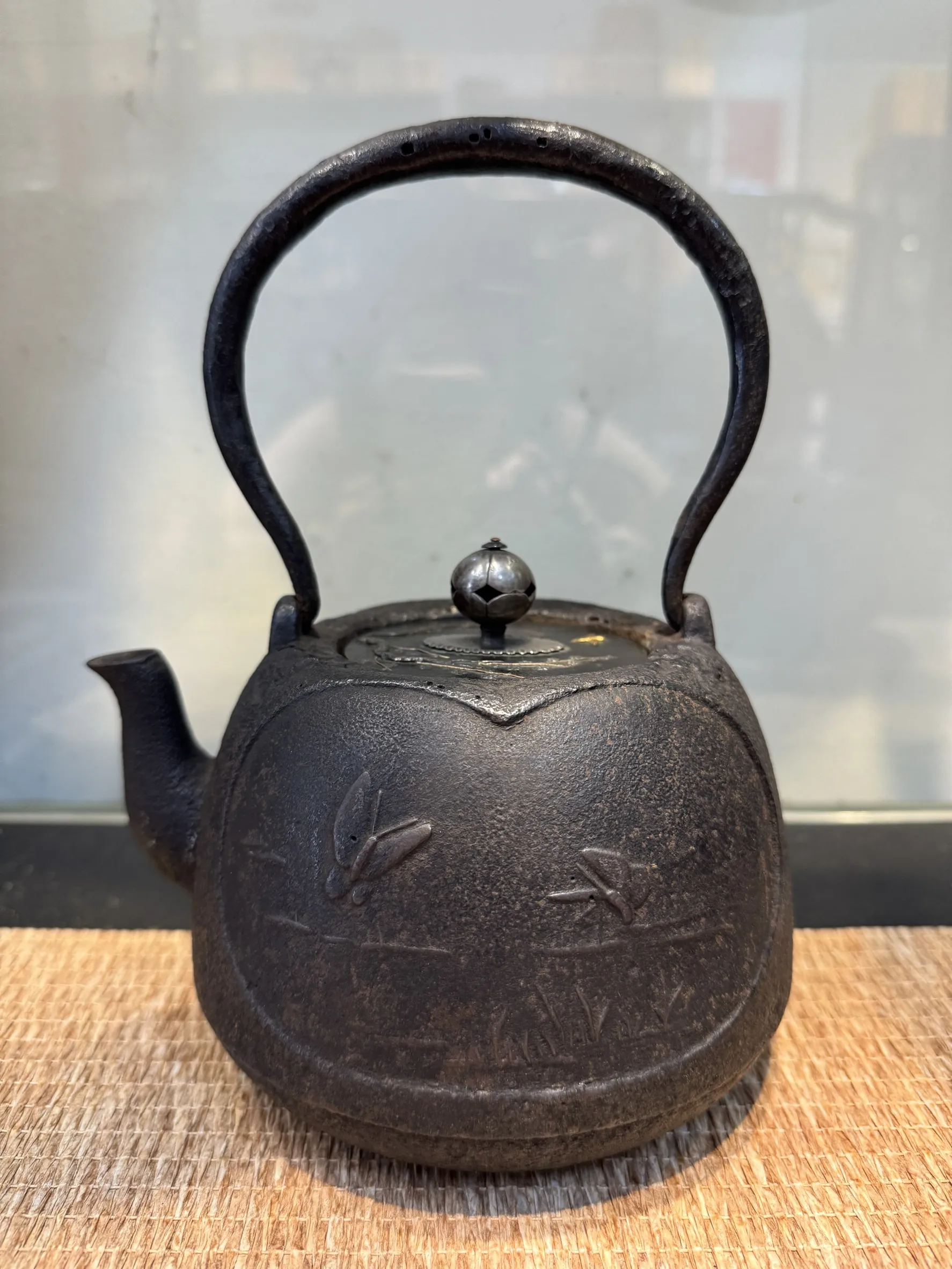 明治時期 刀顎蓋 湖景鴛鴦蝴蝶 盛岡鈴木造 老鐵瓶