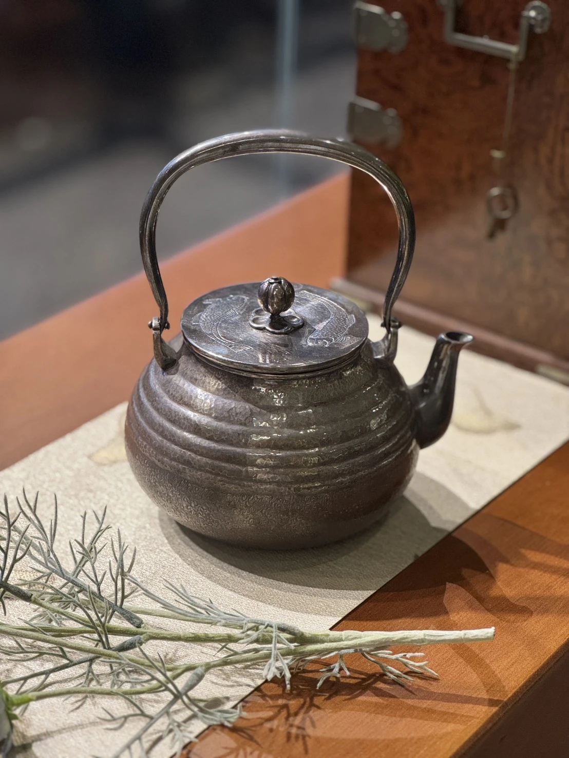大正時期｜紫皮芋型 鯉魚雕 純銀湯沸