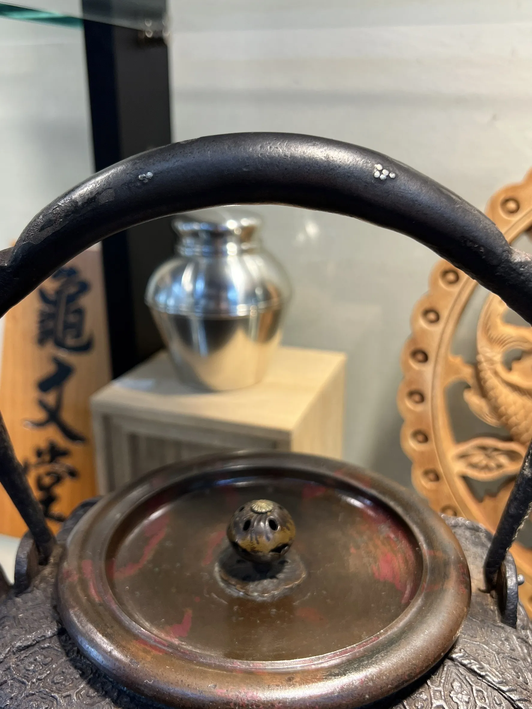 明治時期 龍文堂造 六角形櫻花紋老鐵壺