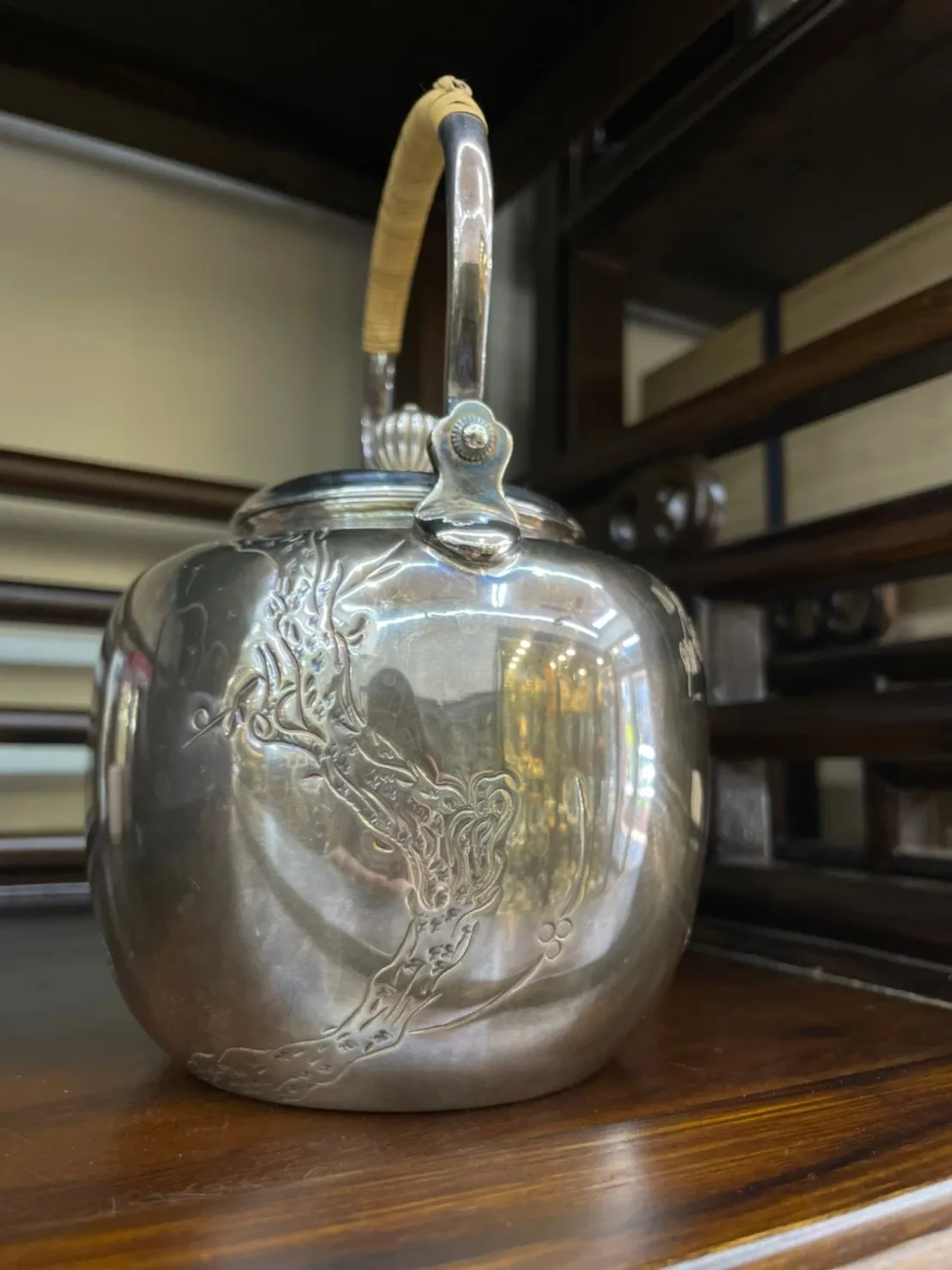 生駒作 鎏金壽翁仙鶴童子圖純銀湯沸