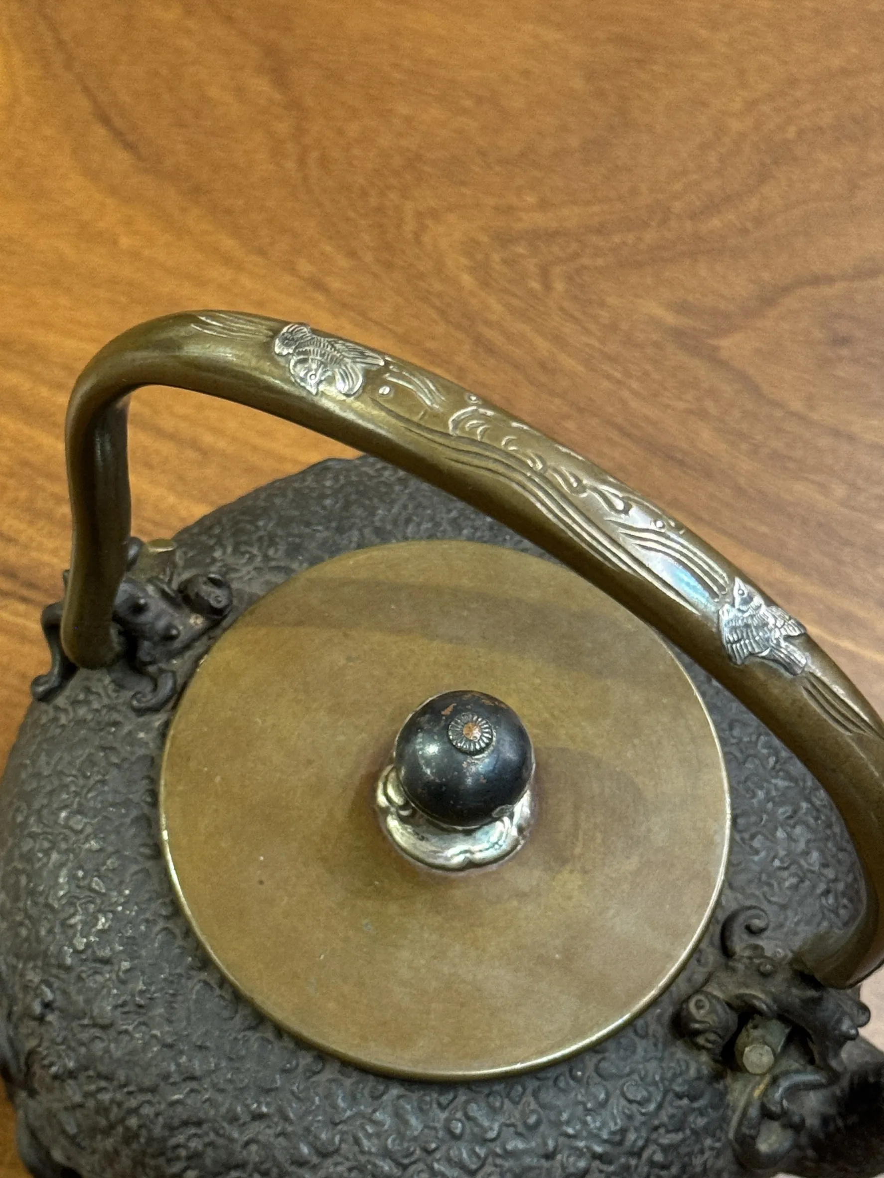 龜文堂 山水家屋波千鳥 老鐵壺