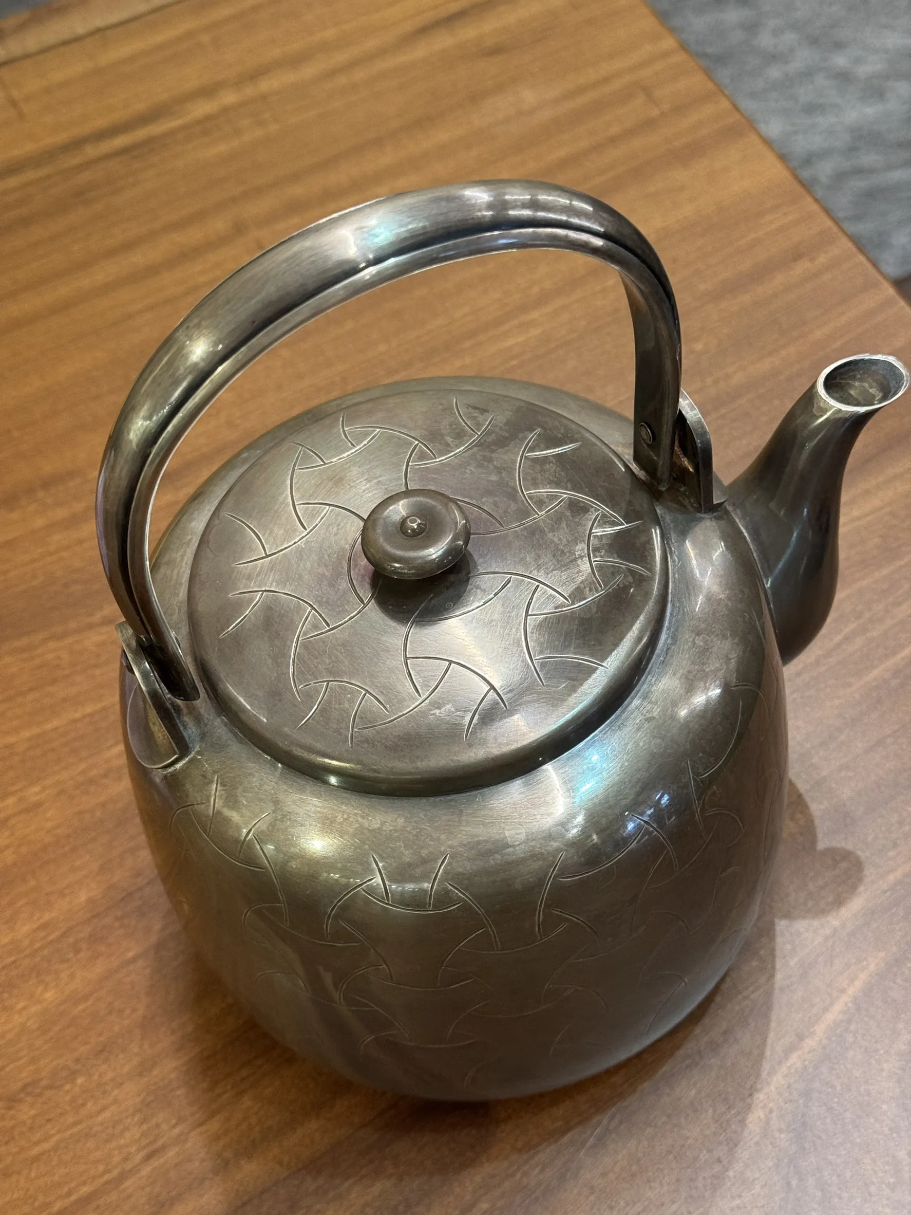 昭和時期 利修形純銀湯沸