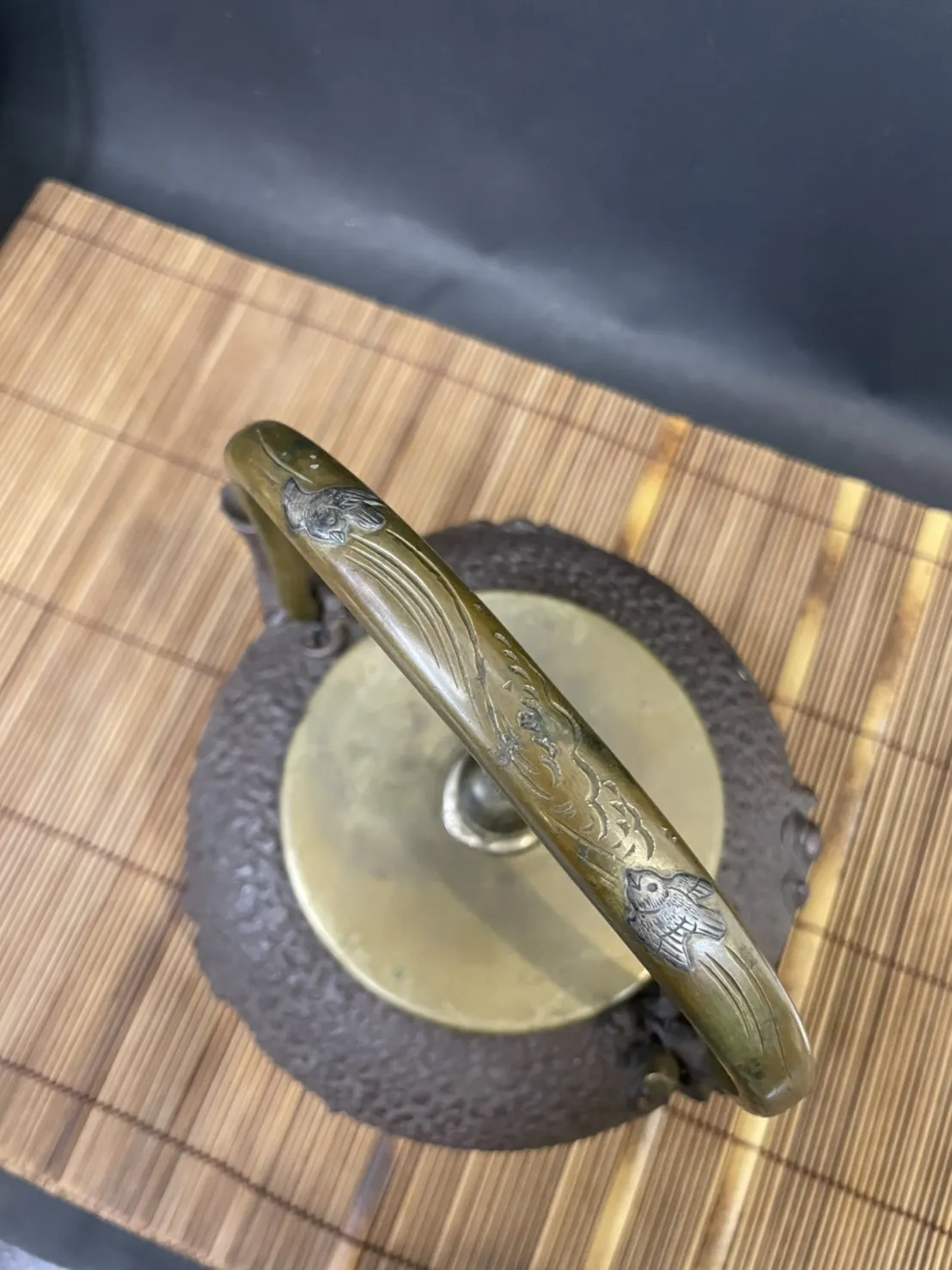 龜文堂 波千鳥家嵌銀老鐵瓶