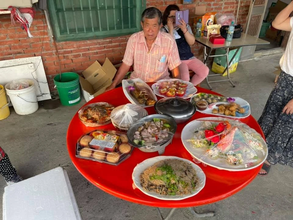家庭聚餐