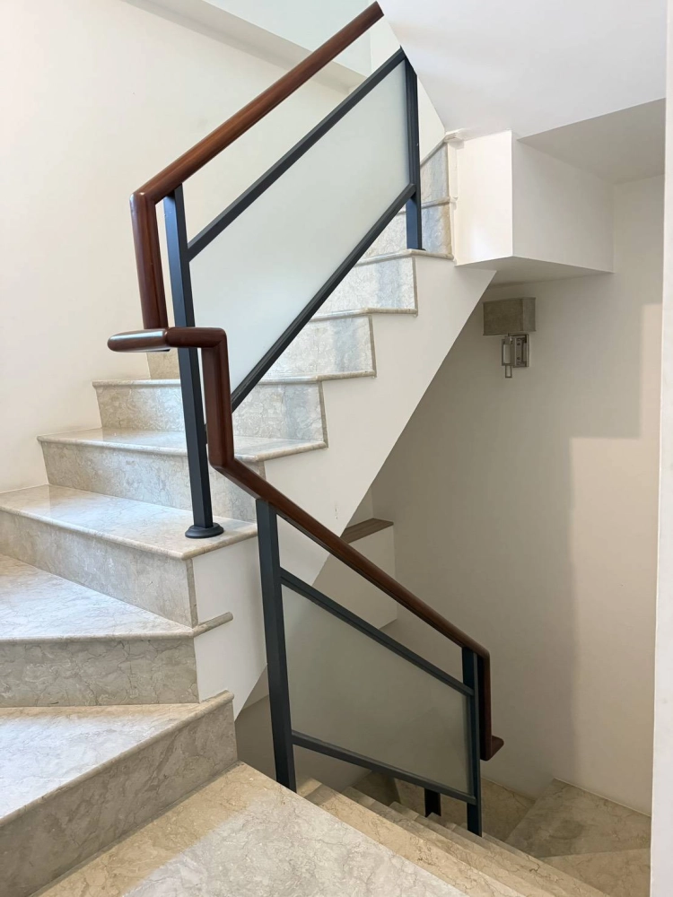 鐵件玻璃扶手