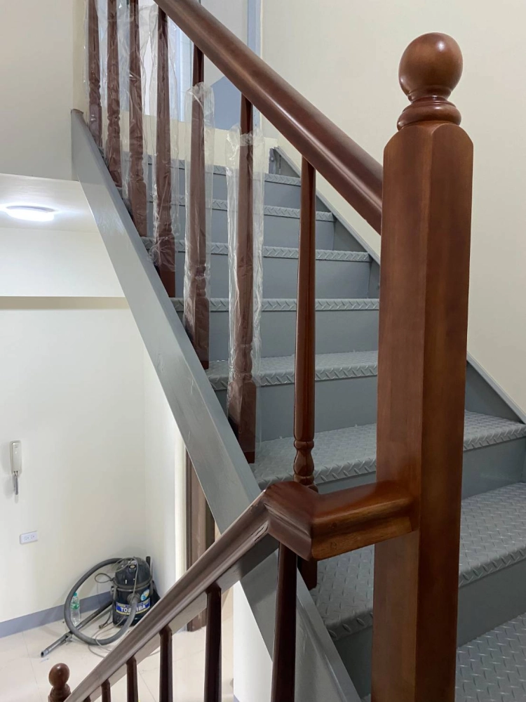 老屋翻新扶手工程