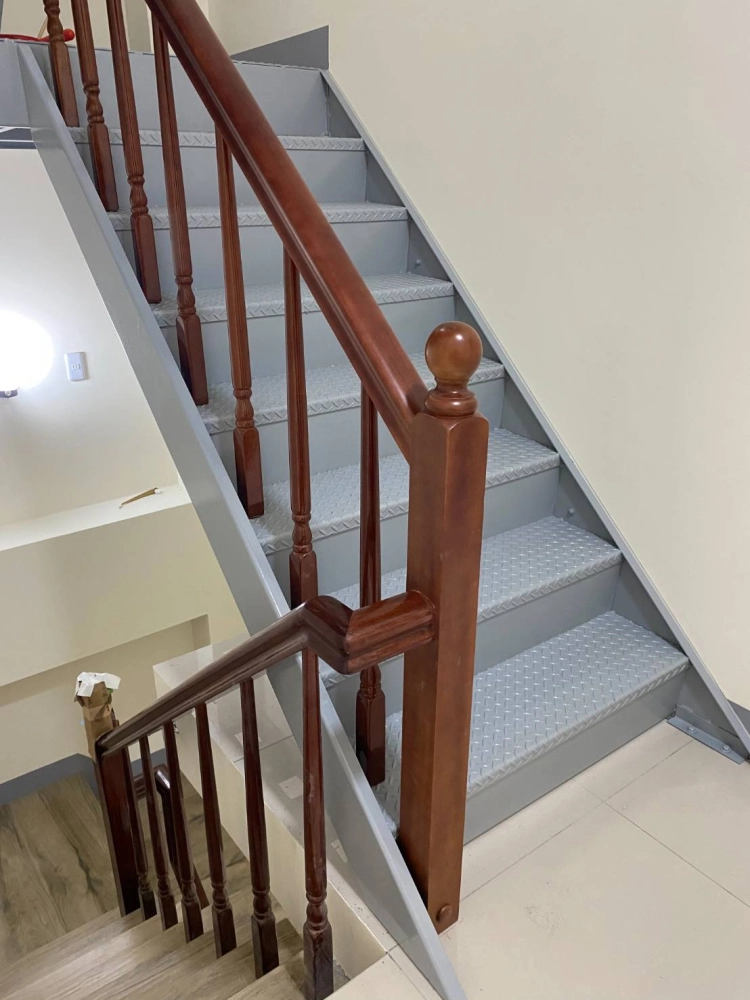 老屋翻新扶手工程