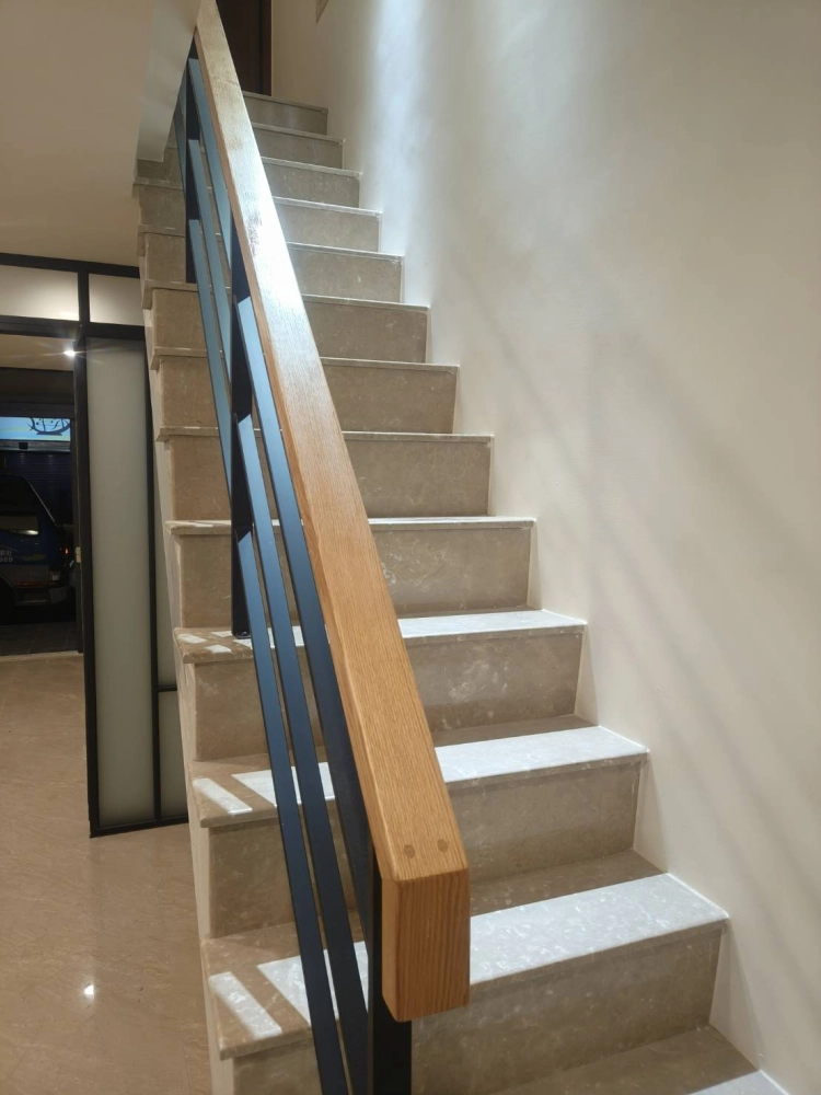 老屋翻新扶手工程