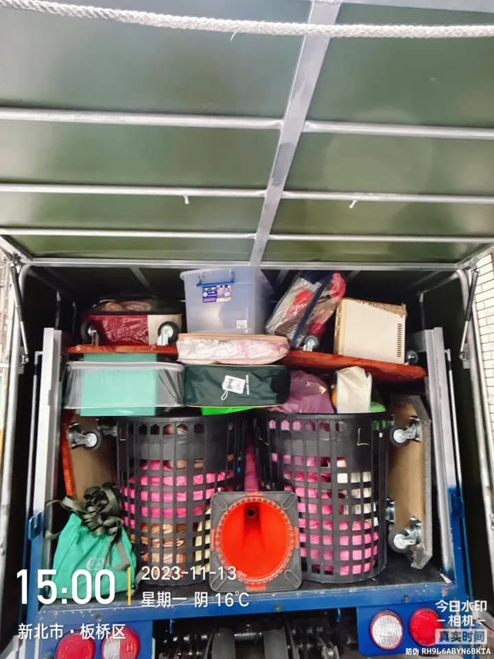 桃園搬家清運-定點清運傢俱4車量，家庭垃圾一車量，一次搞定
