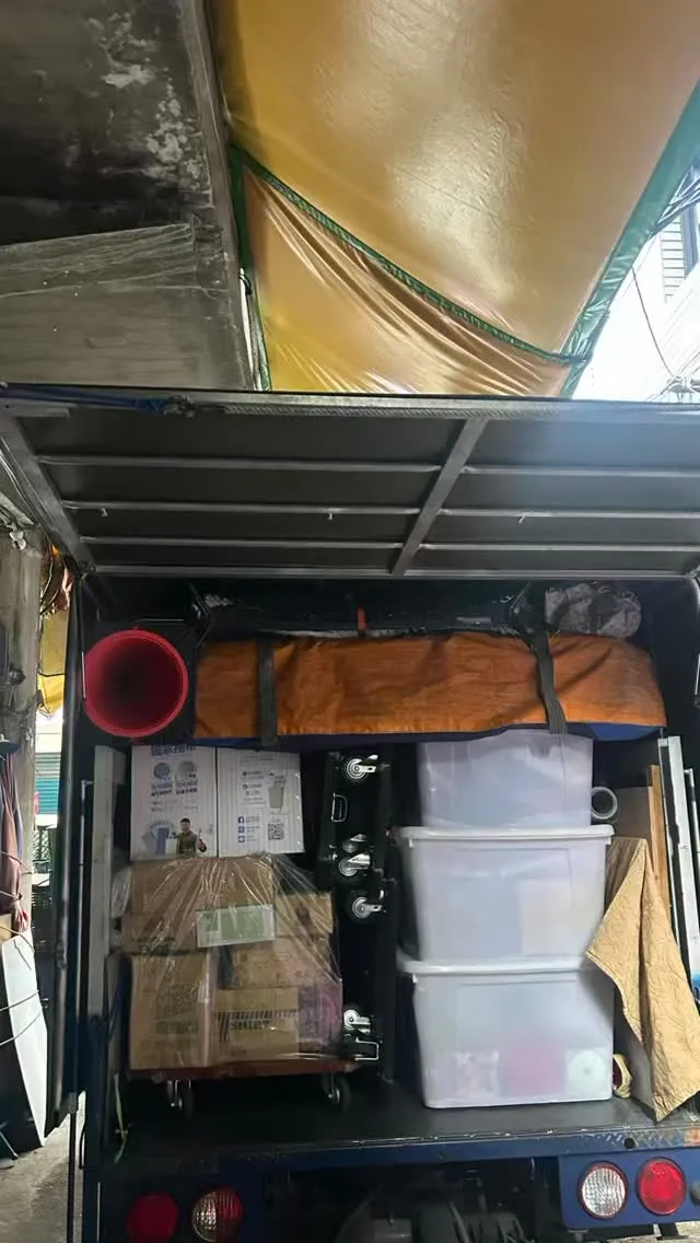 您的託付，周帥全力以赴。 用最嚴謹的態度，守護您的每一件珍貴家當。 #周帥專業搬家 #健身男孩 #家庭垃圾清運 #肥茉莉鸚鵡聚場｜桃園公司搬遷