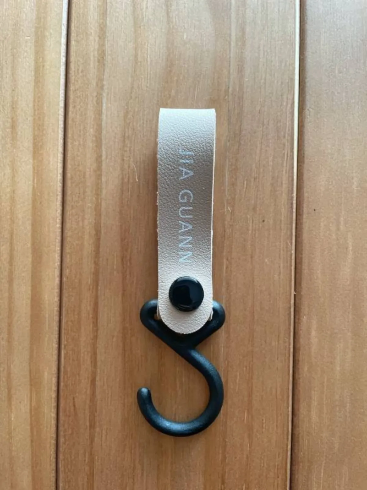 皮革扣環掛勾(4入組)