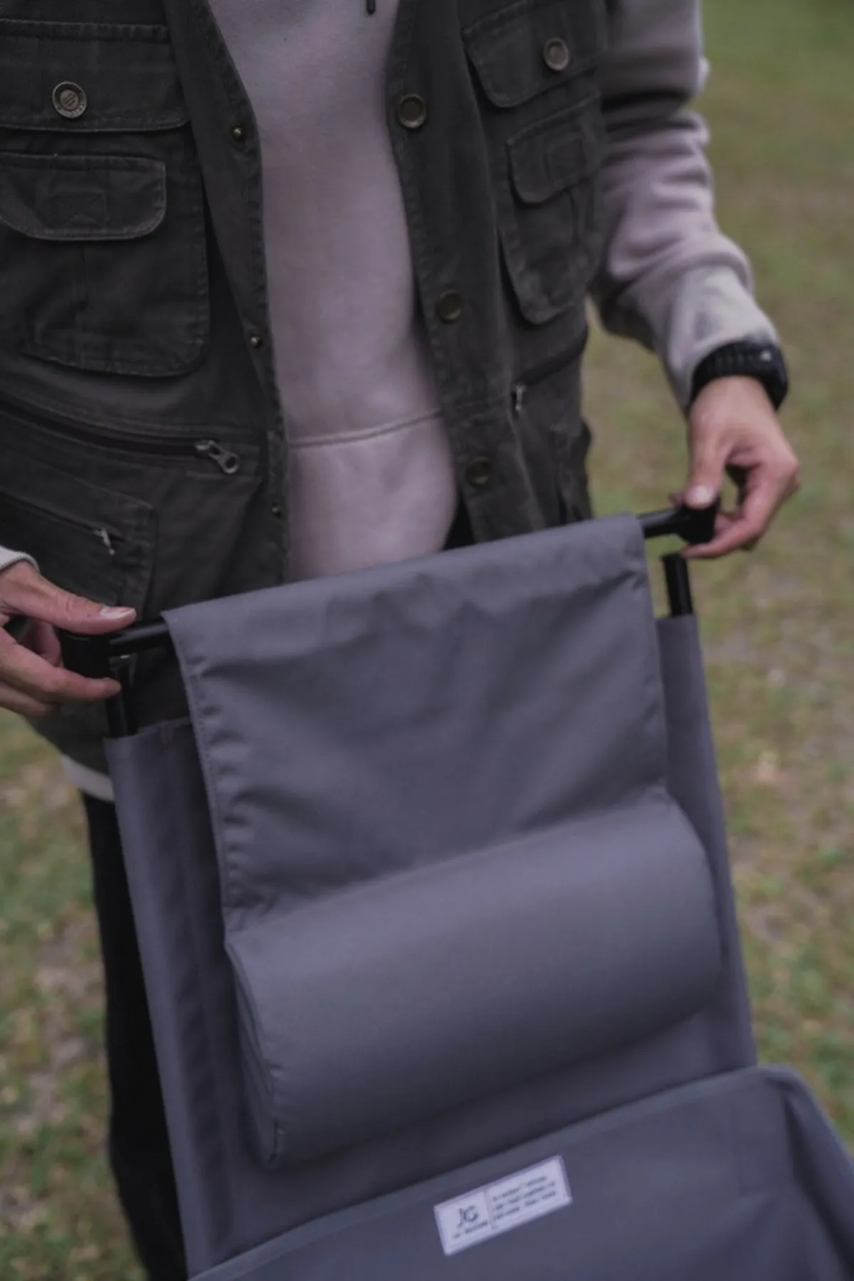 多元屋泊椅 Uber Chair (暖灰)