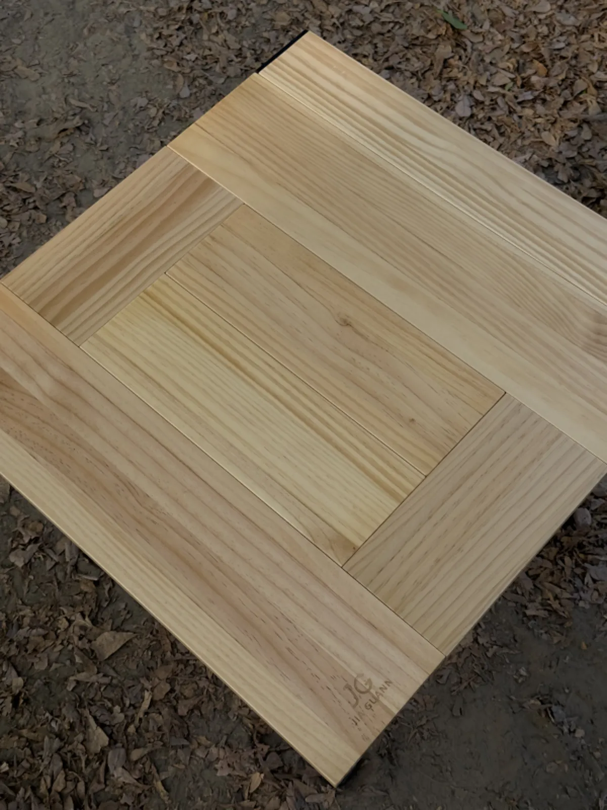 【X桌系列】 TX2 – 實木小方形款(淺木色)