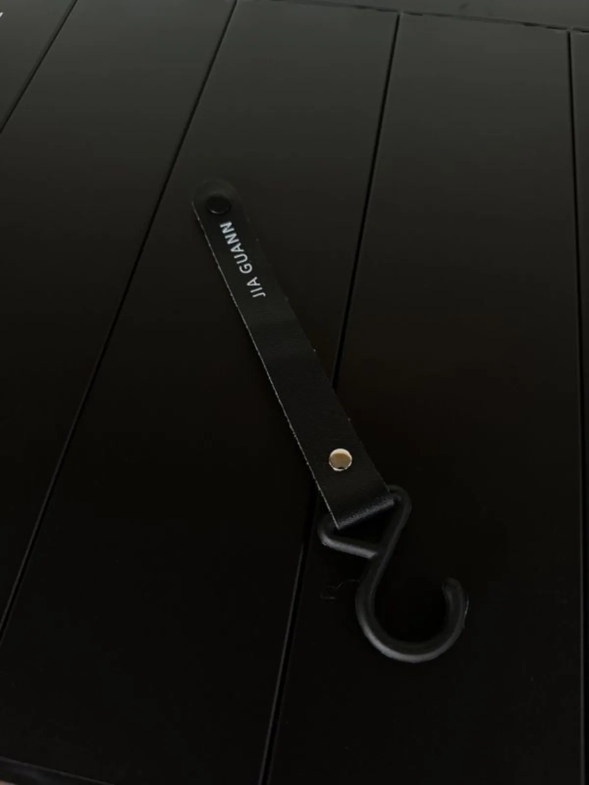 皮革扣環掛勾(4入)-黑