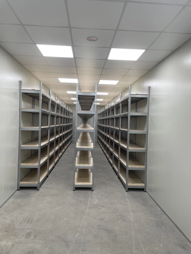 台中市龍井區精密機械工廠置物收納