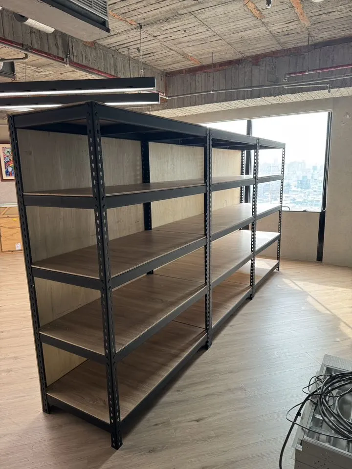 台中設計公司.庫房置物用