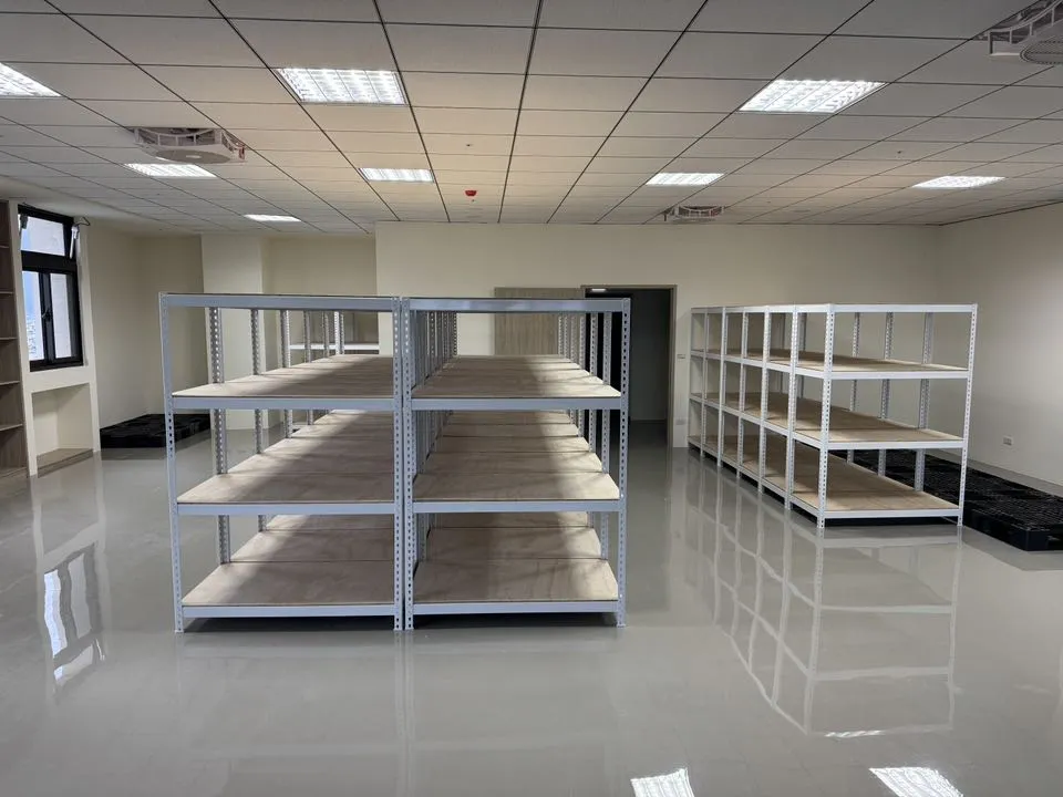 醫療器材廠倉庫｜角鋼架廠商｜台中角鋼架廠商